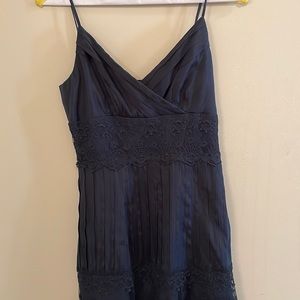 Ann Taylor 00P cocktail dress (very dark blue). Good condition. Worn only once.